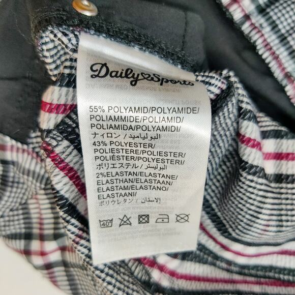 Daily Sports Born in Sweden Golf Pants Black Plaid 6 Technical Sporty Preppy - Picture 9 of 12